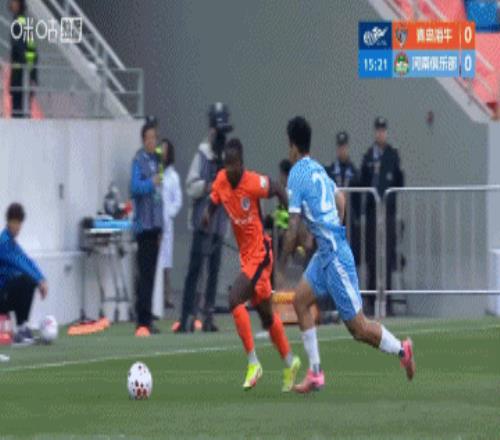 周六,英超赛事,利兹联对决,世界杯外围,赌球,下注技巧,赛事分析,赔率更新